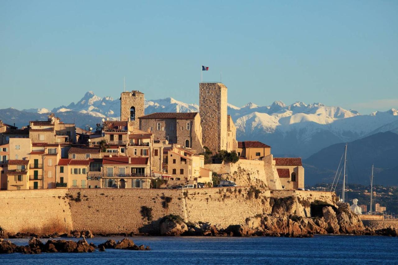 Apartment Marche Provencal